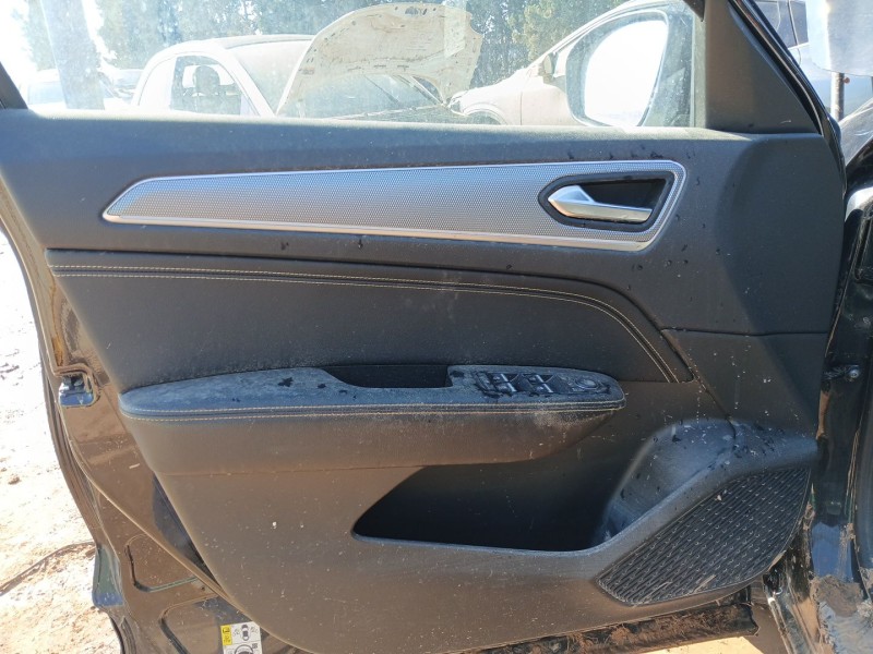 Recambio de guarnecido puerta delantera izquierda para renault arkana i (lcm_, ldn_) 1.3 tce 140 (ldn0) referencia OEM IAM   