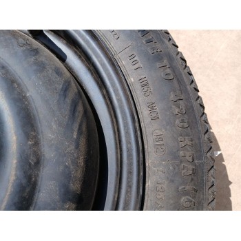 Recambio de neumatico repuesto para ford b-max titanium referencia OEM IAM 125-80-15 95M X1 2012