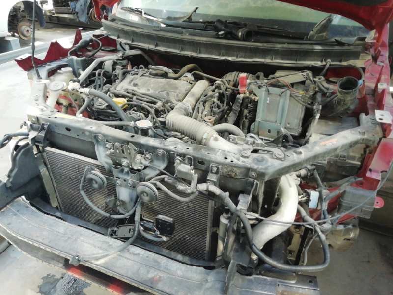 Recambio de panel frontal para nissan x-trail (t31) le referencia OEM IAM   