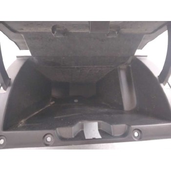 Recambio de guantera para renault master pritsche/fgst l2h1 3,5t referencia OEM IAM 685000045R  