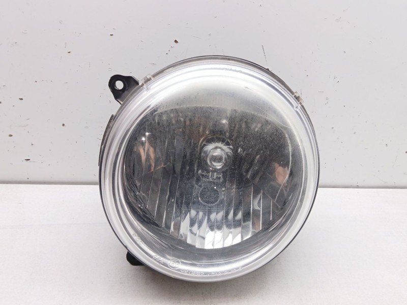 Recambio de faro izquierdo para jeep cherokee (kj) 2.4 cat referencia OEM IAM   