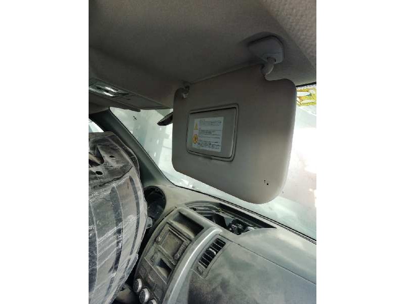 Recambio de parasol derecho para nissan x-trail (t31) le referencia OEM IAM   