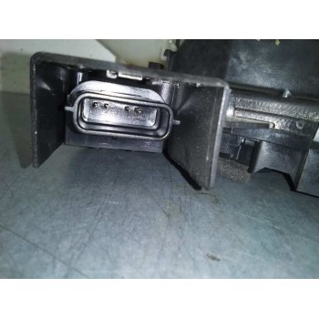 Recambio de cerradura puerta delantera izquierda para renault megane iv berlina 5p limited referencia OEM IAM 805032429R 1694301