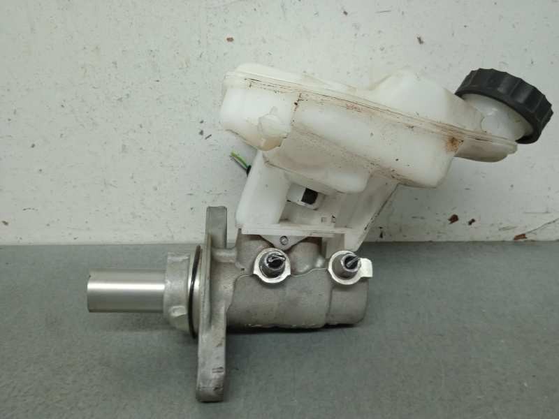 Recambio de bomba freno para opel combo cargo (e) active referencia OEM IAM 9807687080 821372 0204821216