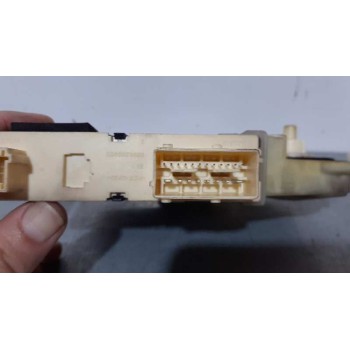 Recambio de motor elevalunas delantero derecho para citroën c4 berlina collection referencia OEM IAM 9681574880  