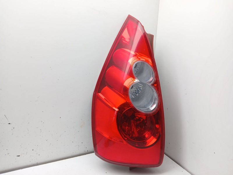 Recambio de piloto trasero izquierdo para mazda 5 (cr) 1.8 (cr19) referencia OEM IAM C23551180E c23551160 