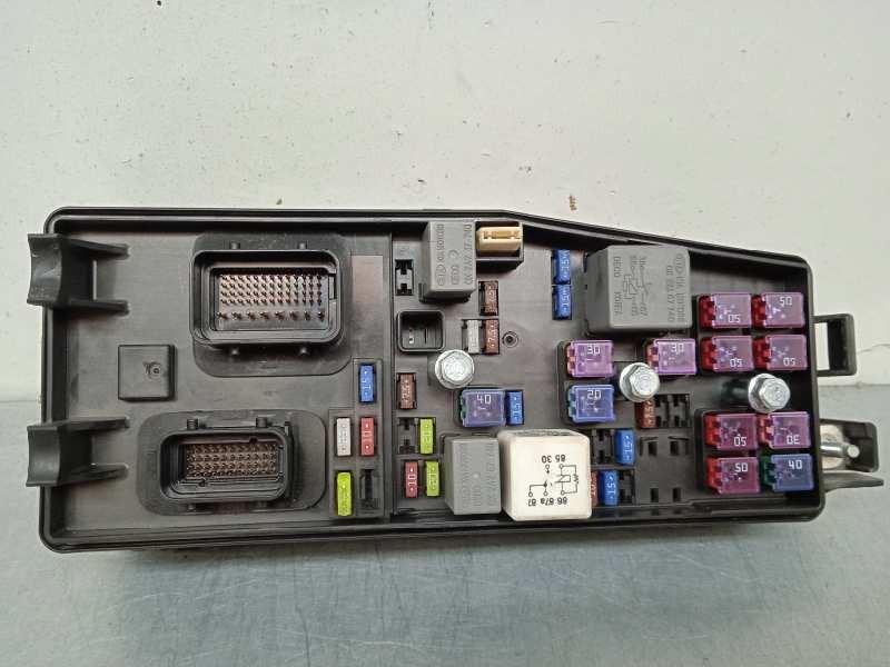 Recambio de caja reles / fusibles para kia carnival 2.9 crdi vgt active referencia OEM IAM 919504D050 919504D0500L 