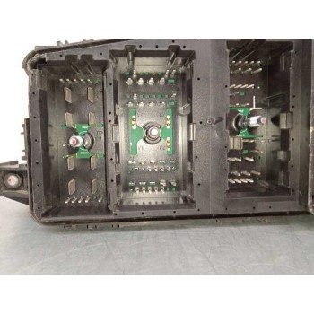 Recambio de caja reles / fusibles para kia carnival 2.9 crdi vgt active referencia OEM IAM 919504D050 919504D0500L 