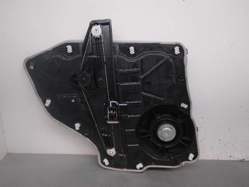 Recambio de elevalunas trasero derecho para ford focus st-line referencia OEM IAM JX7BA27000CF 2 PINES JX7B14A389BD