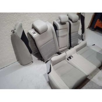 Recambio de juego asientos completo para lexus is 300h referencia OEM IAM  X4 