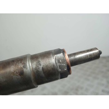 Recambio de inyector para bmw serie 1 berlina (e81/e87) 118d referencia OEM IAM 7798446 0445110289 