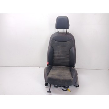 ASIENTO DELANTERO IZQUIERDO 