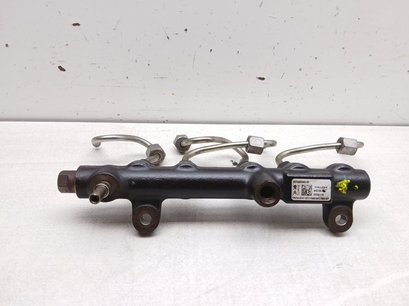 Recambio de rampa inyectora para ford mondeo iv (ba7) 2.0 referencia OEM IAM 9674300080  