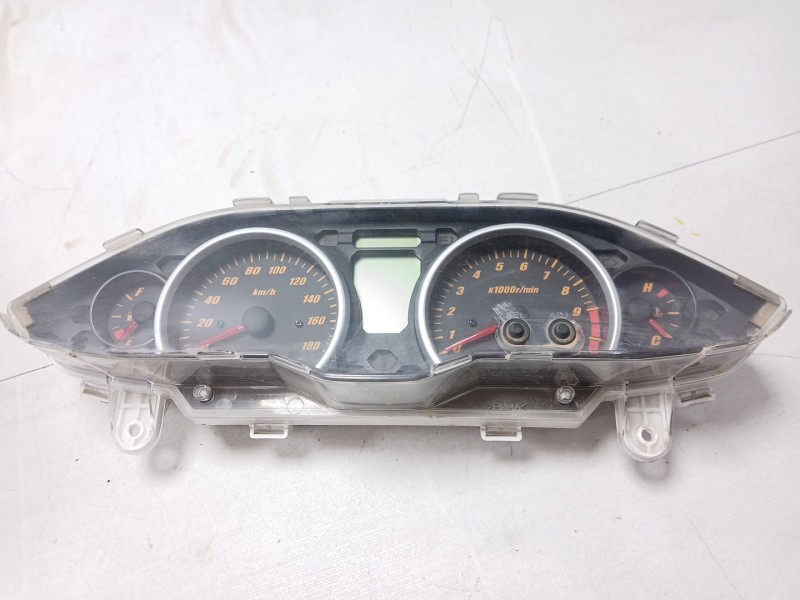 Recambio de cuadro instrumentos para suzuki an 400 / burgman burgman 400 lux referencia OEM IAM 3410006HA0 1572009470 DENSO