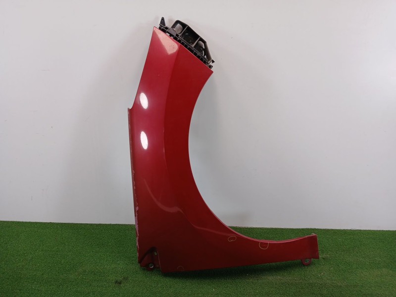 Recambio de aleta delantera derecha para peugeot 308 i (4a_, 4c_) 1.6 hdi referencia OEM IAM   