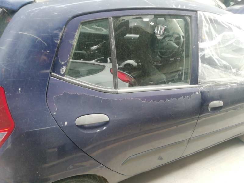 Recambio de puerta trasera derecha para hyundai i10 1.2 cat referencia OEM IAM 770040X050 PINTURA MAL 
