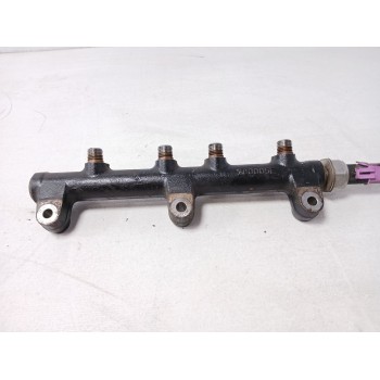 Recambio de rampa inyectora para tata safari 2.2 referencia OEM IAM r9144z210a  