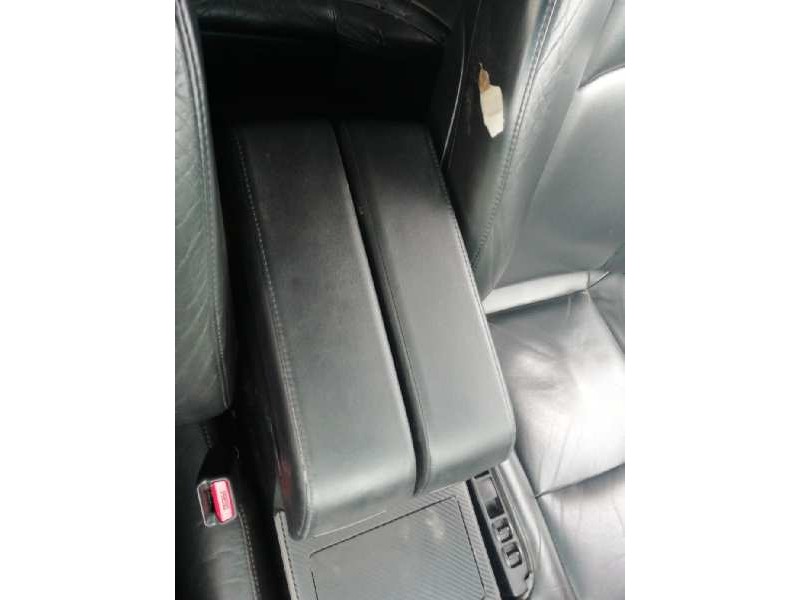 Recambio de apoyabrazos central para infiniti fx fx45 referencia OEM IAM   