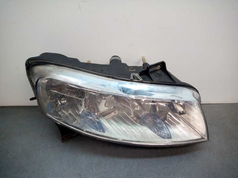 Recambio de faro derecho para fiat stilo (192) 1.9 jtd 140 dynamic multijet referencia OEM IAM  5P 