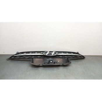 Recambio de rejilla paragolpes delantero para hyundai i10 comfort referencia OEM IAM 865800x200  