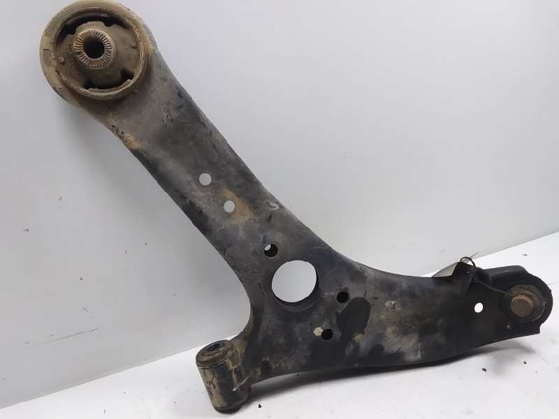 Recambio de brazo suspension inferior delantero izquierdo para kia picanto 1.0 cat referencia OEM IAM 545001Y210  