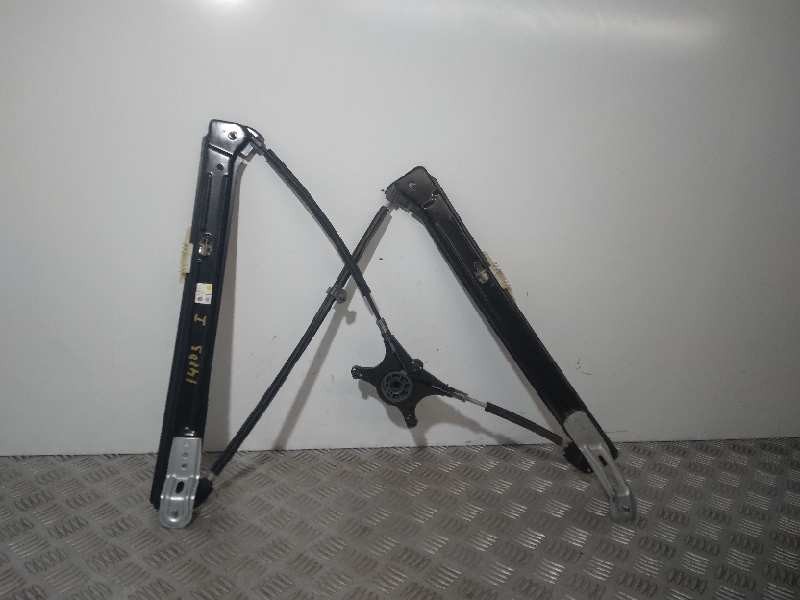 Recambio de elevalunas delantero izquierdo para seat ateca (khp) referencia OEM IAM 575837461A MECANISMO SIN MOTOR