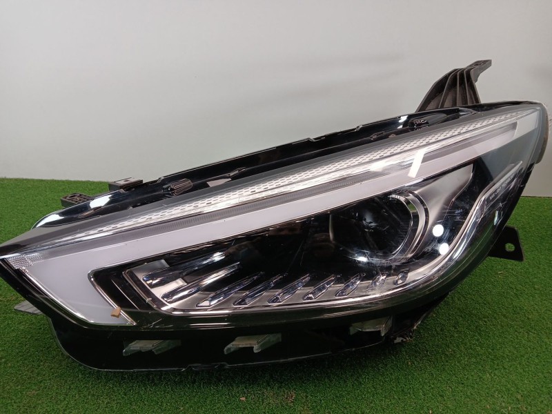 Recambio de faro izquierdo para mg zs suv (azs1) 1.5 vti referencia OEM IAM AC230427019  a00005l0200