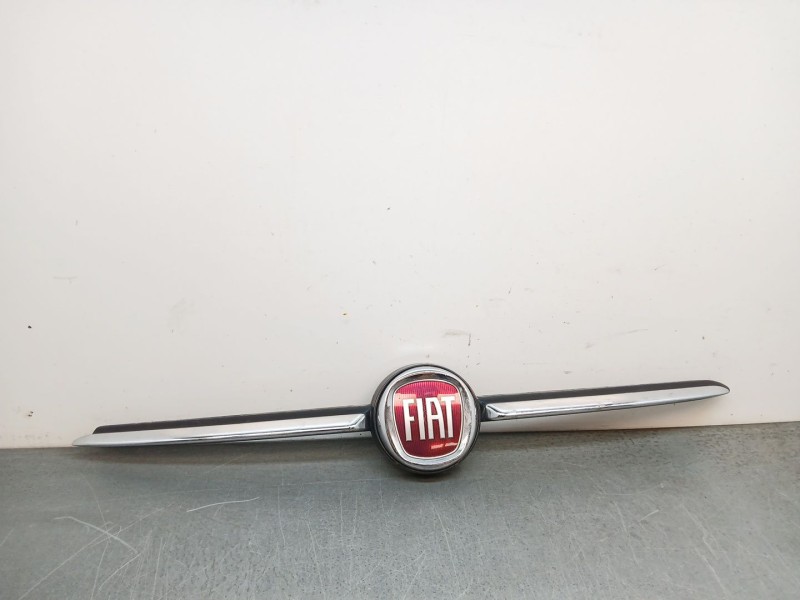 Recambio de rejilla paragolpes delantero para fiat 500l (351_, 352_) 1.4 lpg (199lyf1b) referencia OEM IAM 735637413  