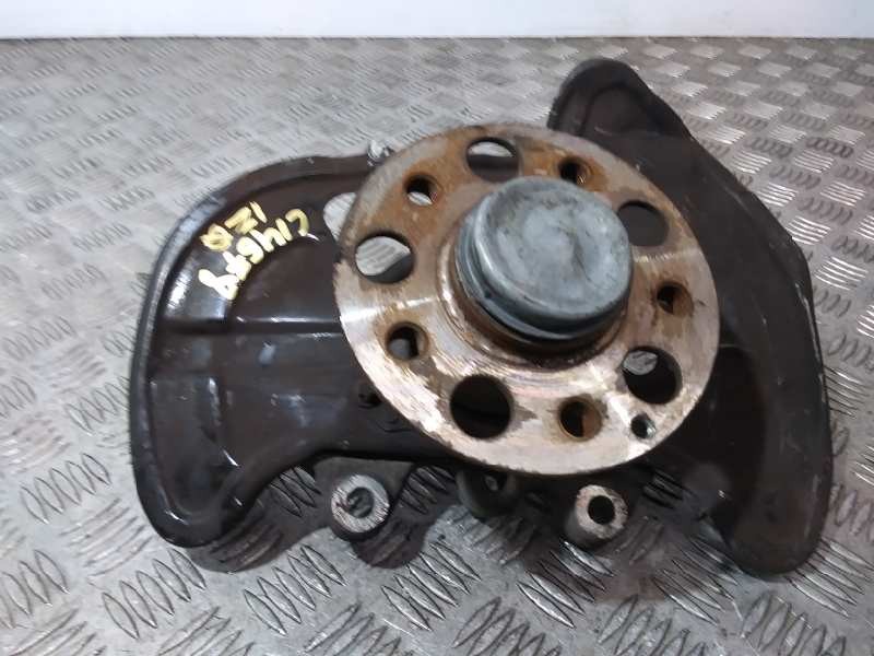 Recambio de mangueta delantera derecha para mercedes-benz clase c (w204) berlina 2.1 cdi cat referencia OEM IAM 20402  