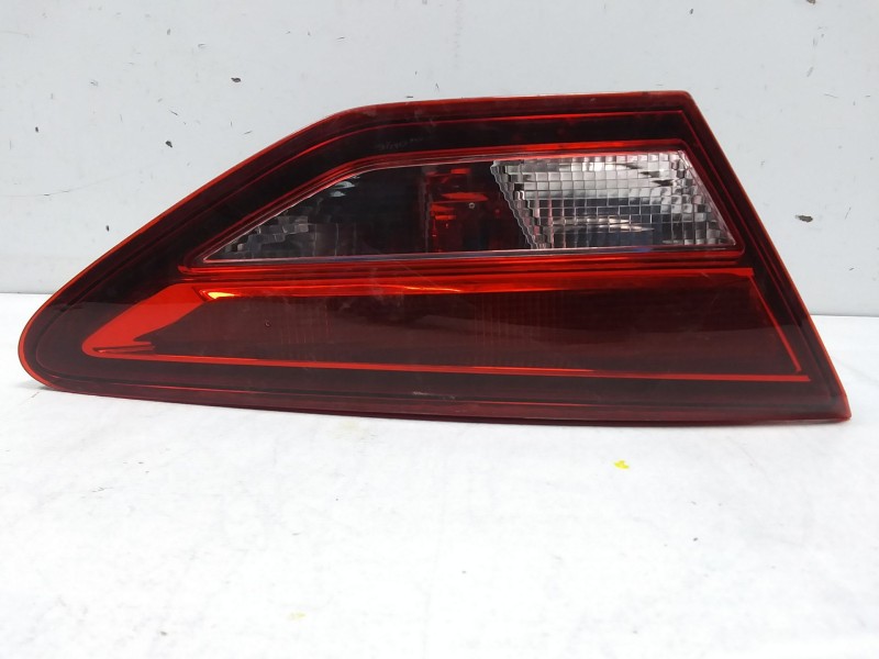 Recambio de piloto trasero izquierdo interior para seat leon (5f1) 1.6 tdi referencia OEM IAM 5F0945093L 90042872 