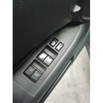 MANDO ELEVALUNAS DELANTERO IZQUIERDO 80961CG000 4 TECLAS