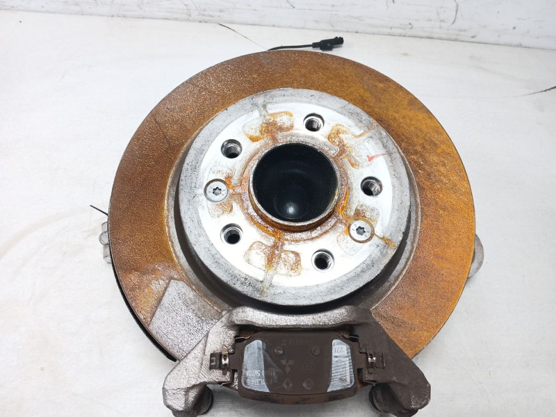 Recambio de mangueta trasera izquierda para renault megane e-tech suv ev40 referencia OEM IAM 430195mz2a  