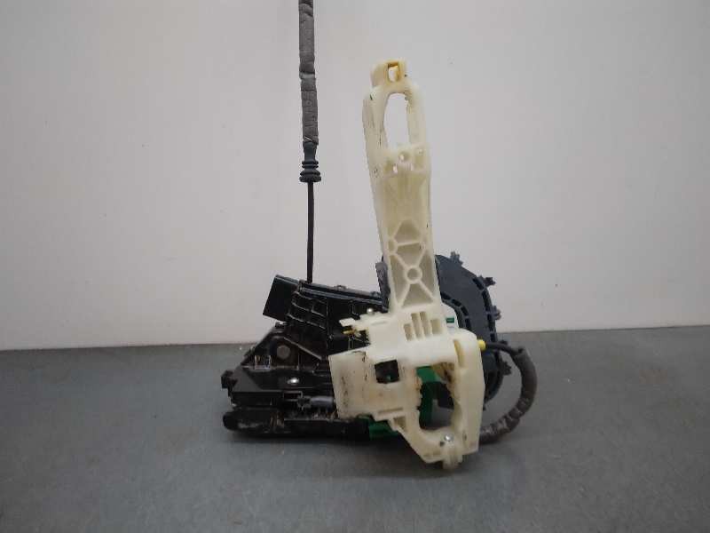 Recambio de cerradura puerta delantera izquierda para hyundai i30 cw (pd) family referencia OEM IAM 81310G3040 5 PINES 