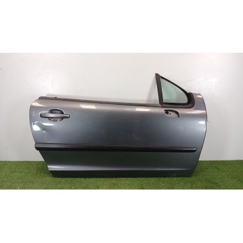 PUERTA DELANTERA DERECHA 9004Y6 