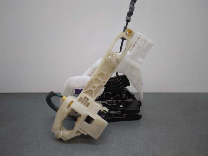 Recambio de cerradura puerta trasera derecha para hyundai i30 cw (pd) family referencia OEM IAM 81420G3010 5 PINES 