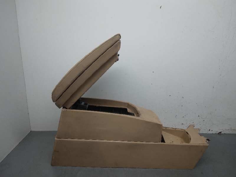 Recambio de apoyabrazos central para bmw x3 (e83) 2.0d referencia OEM IAM 3400692  