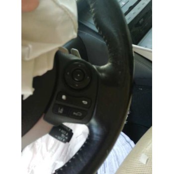 Recambio de volante para lexus is 300h referencia OEM IAM 4510076160C2 CON MANDOS 