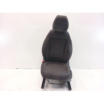 ASIENTO DELANTERO IZQUIERDO 