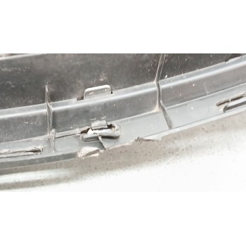 Recambio de rejilla paragolpes delantero para kia cee´d 1.4 crdi cat referencia OEM IAM 86351a2000  