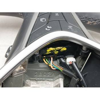 Recambio de volante para renault arkana i (lcm_, ldn_) 1.3 tce 140 (ldn0) referencia OEM IAM 484003492r  