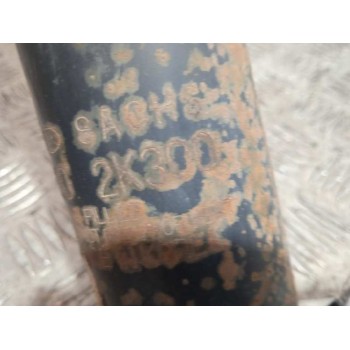 Recambio de amortiguador trasero derecho para kia soul 1.6 crdi cat referencia OEM IAM 553002K300  