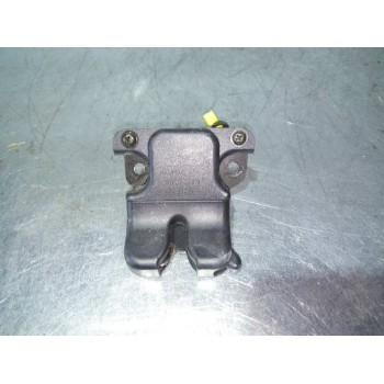 Recambio de cerradura maletero / porton para hyundai accent (mc) gl referencia OEM IAM 812301G000  