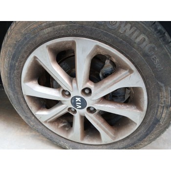 Recambio de juego llantas para kia stonic (yb) 1.2 cvvt referencia OEM IAM 6JX15 ET46 52910H8400 X4