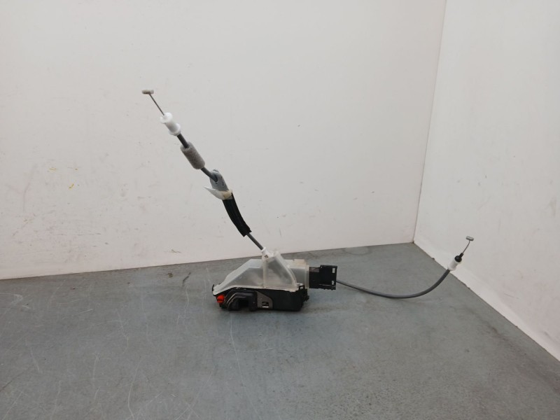 Recambio de cerradura puerta trasera izquierda para peugeot 208 (p2) active referencia OEM IAM 292854  