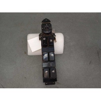 MANDO ELEVALUNAS DELANTERO IZQUIERDO 935702B000S4 