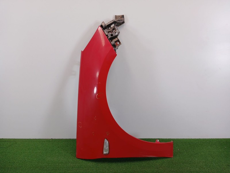 Recambio de aleta delantera derecha para opel astra k (b16) 1.6 cdti (68) referencia OEM IAM 39011391  