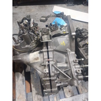 Recambio de caja cambios para peugeot 4007 premium referencia OEM IAM R 6V 198.600KM 4X4