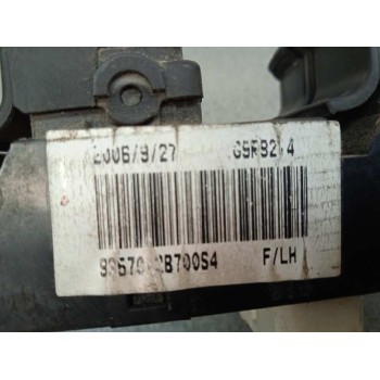 Recambio de mando elevalunas delantero izquierdo para hyundai santa fe (bm) 2.2 crdi classic (2wd) referencia OEM IAM 935702B000