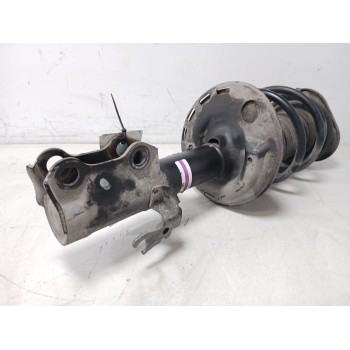 Recambio de amortiguador delantero izquierdo para toyota auris hybrid active referencia OEM IAM 4852002e00  