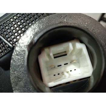 Recambio de cerradura puerta delantera derecha para lexus ct 200h referencia OEM IAM   4 PINS